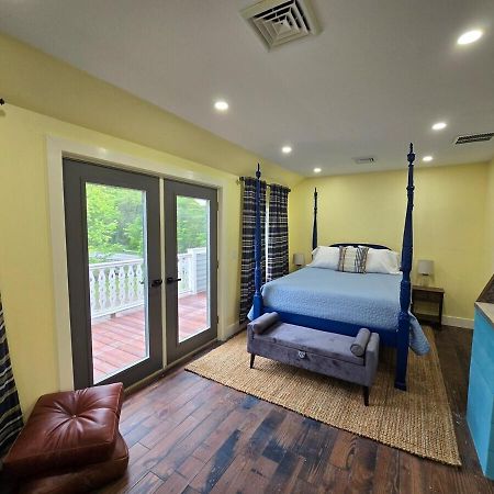 Heritage Trail Farmhouse New Hampton Bagian luar foto