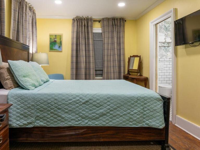 Heritage Trail Farmhouse New Hampton Bagian luar foto